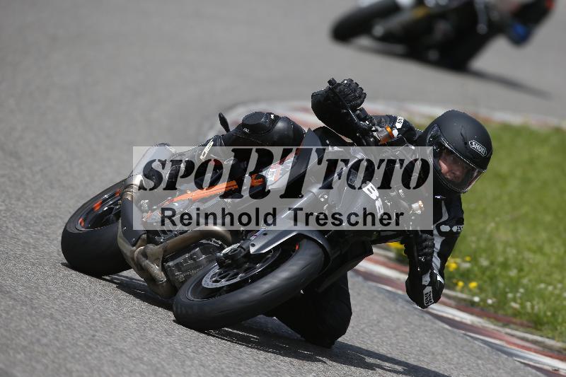 /Archiv-2024/29 12.06.2024 MOTO.CH Track Day ADR/Gruppe rot/88